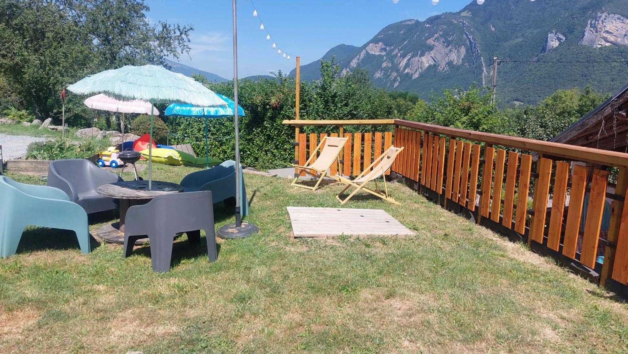 Yourtes Olachat Proche Annecy Faverges Exterior foto