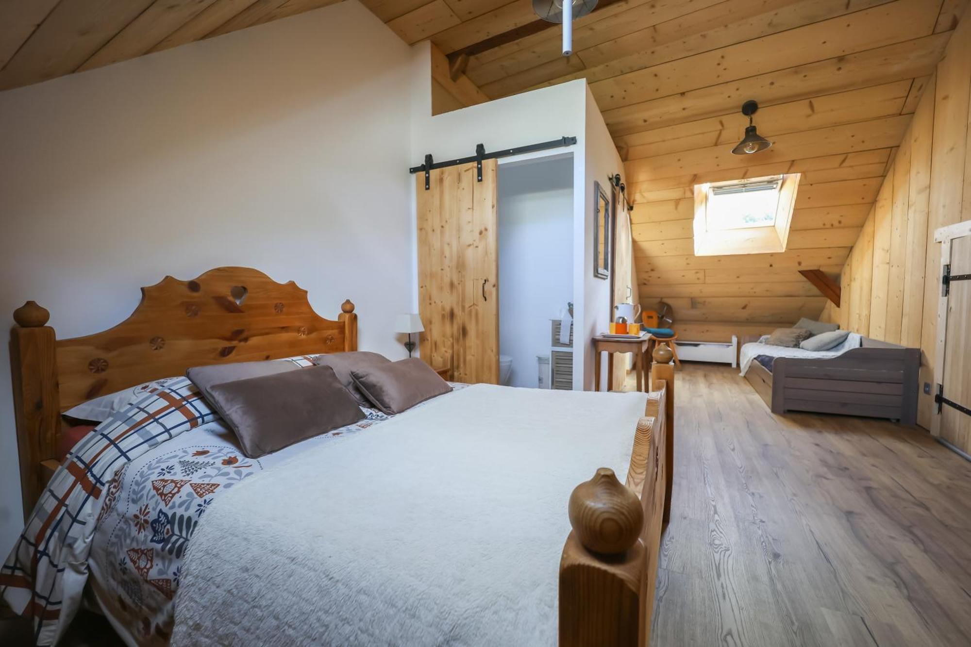 Yourtes Olachat Proche Annecy Faverges Exterior foto